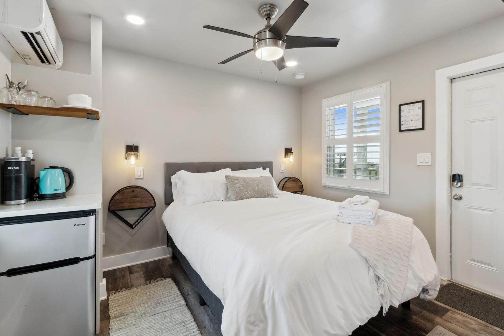 شاطئ فينماندينا Beach 5 Villas On Amelia Island Steps To The Ocean المظهر الخارجي الصورة