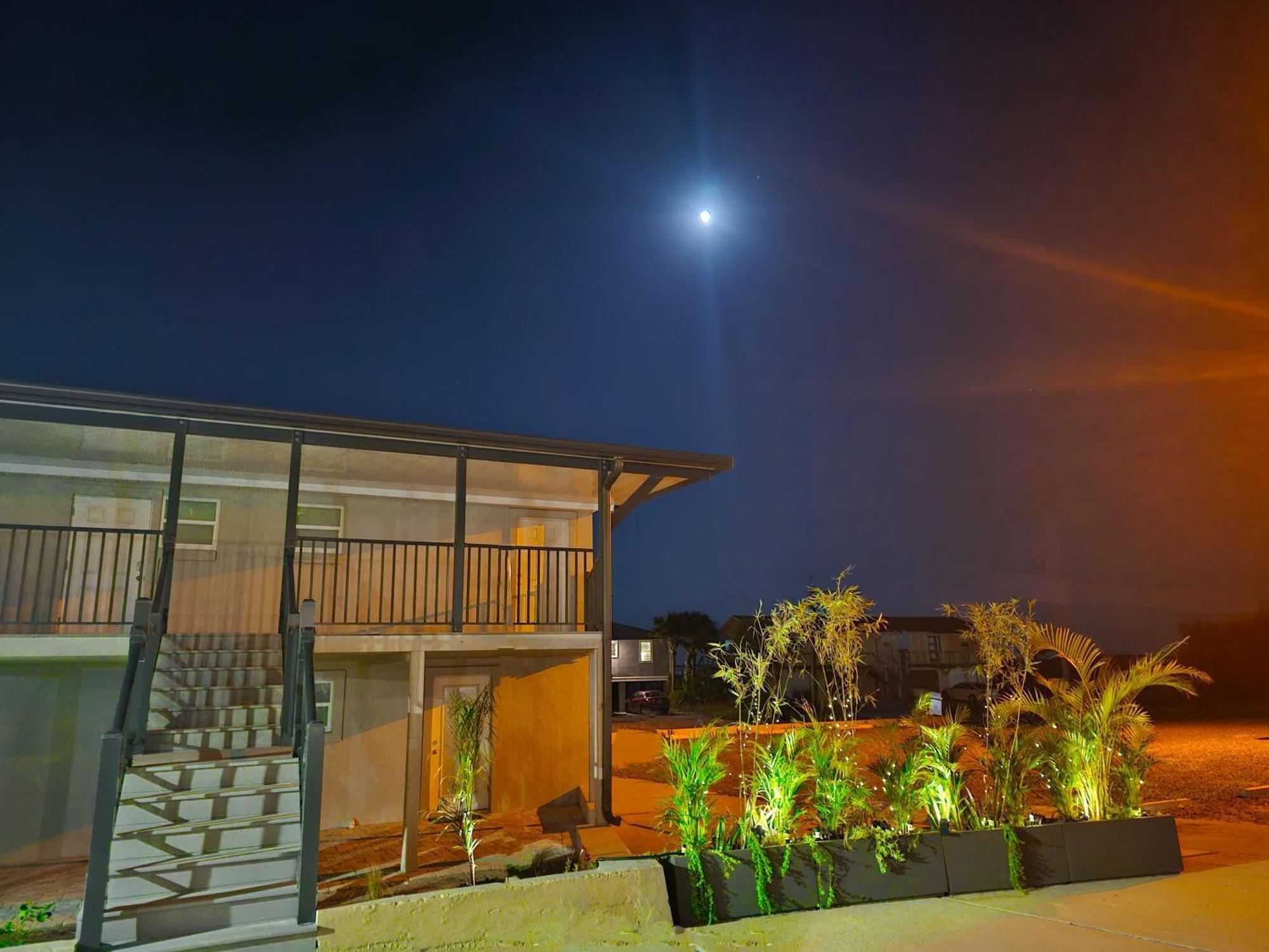 شاطئ فينماندينا Beach 5 Villas On Amelia Island Steps To The Ocean المظهر الخارجي الصورة